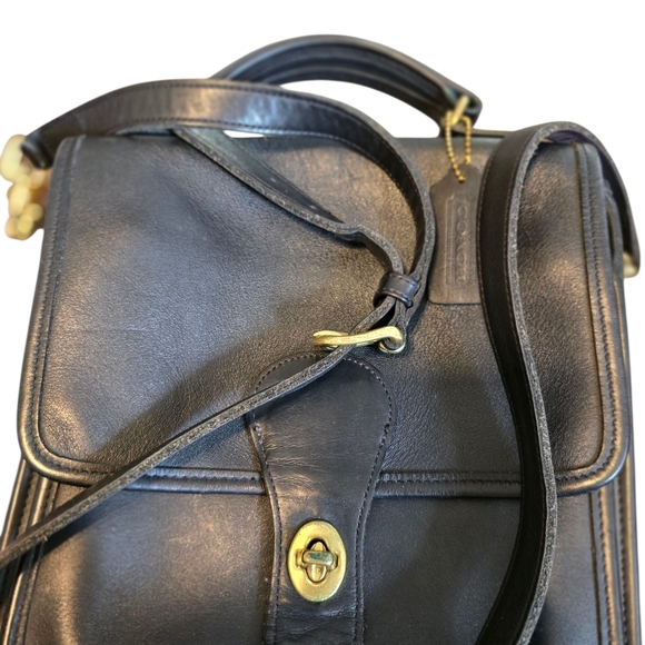 Coach Black Leather Messenger Bag - Picture 1 of 7